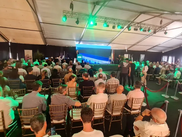 LA LEHMANN CELEBRA LA APERTURA DE “LOKAL”, SU NUEVA FÁBRICA DE ALIMENTOS BALANCEADOS PARA PERROS Y GATOS