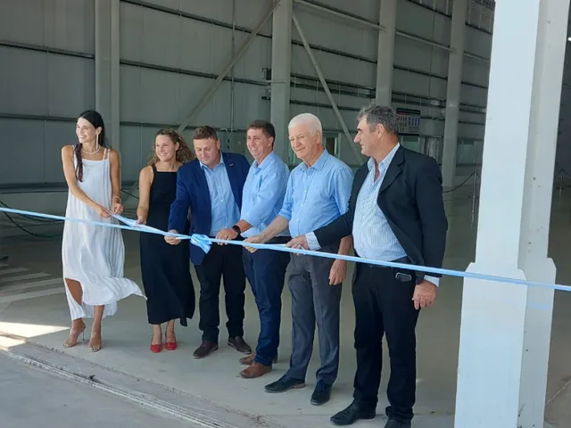 LA LEHMANN CELEBRA LA APERTURA DE “LOKAL”, SU NUEVA FÁBRICA DE ALIMENTOS BALANCEADOS PARA PERROS Y GATOS