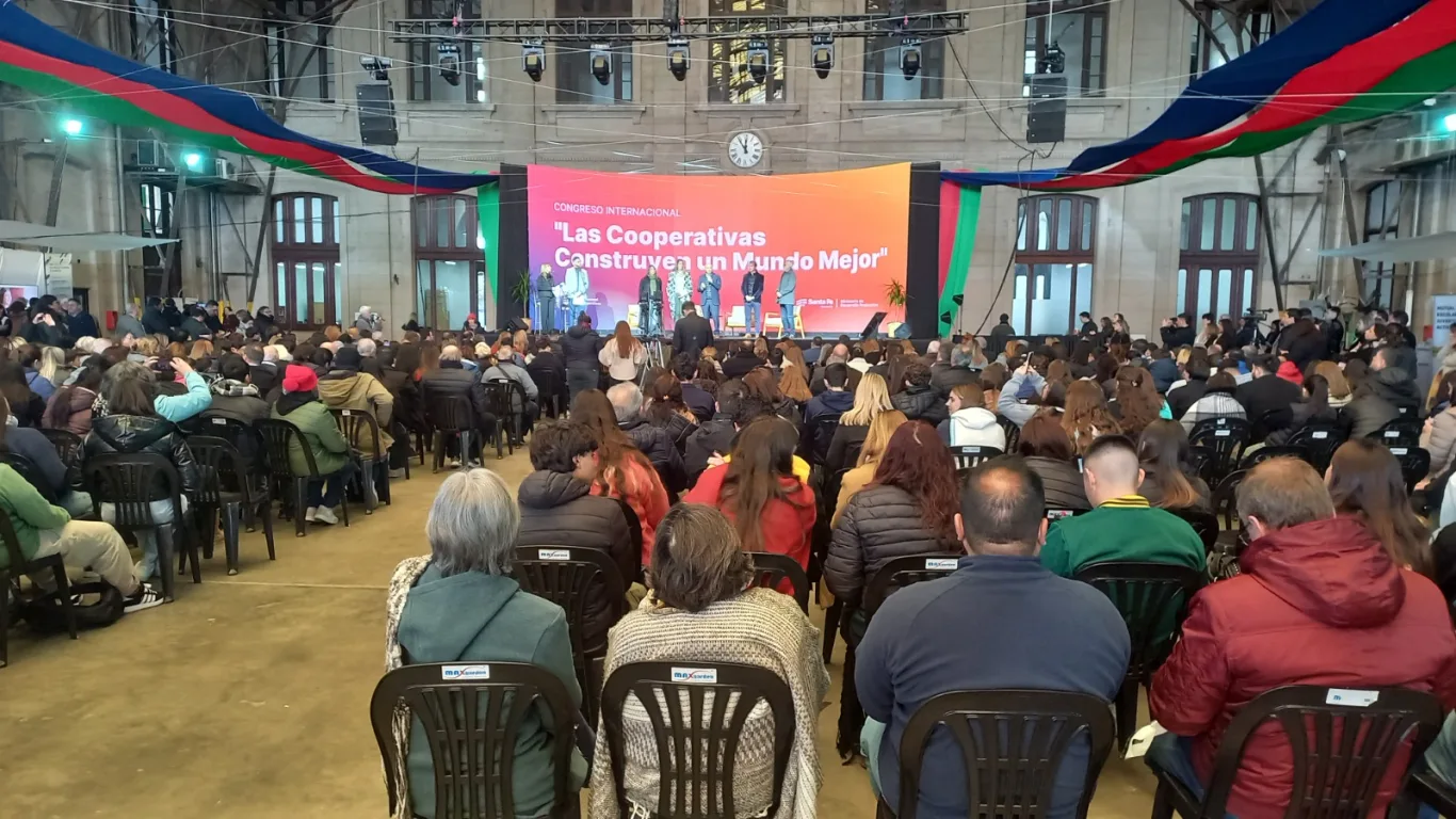 LA LEHMANN PARTICIPÓ DEL CONGRESO INTERNACIONAL DE COOPERATIVAS