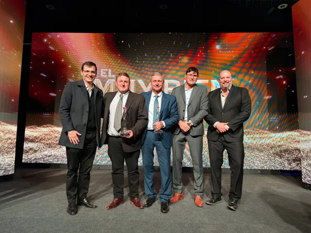 La Lehmann recibió el Muy Bien de Oro que entrega el periodista Martín Bustamante
